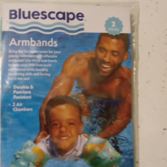 Bluescape-2Pc Set Green/ Dinosaur  Armbands-Floaties Ages 3-6/ Up to 44lbs - Picture 3 of 5